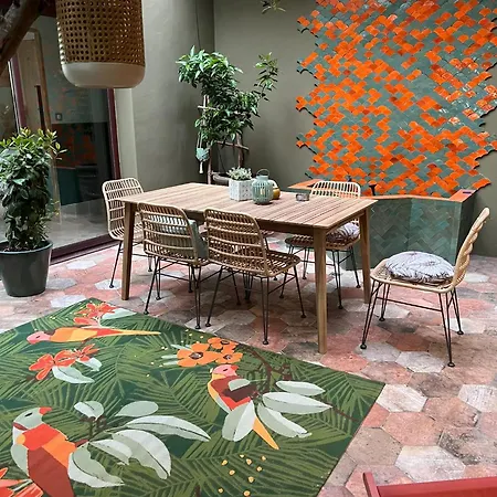 Magnifique Atypique De 230 M2 Avec Patio Interieur Villa